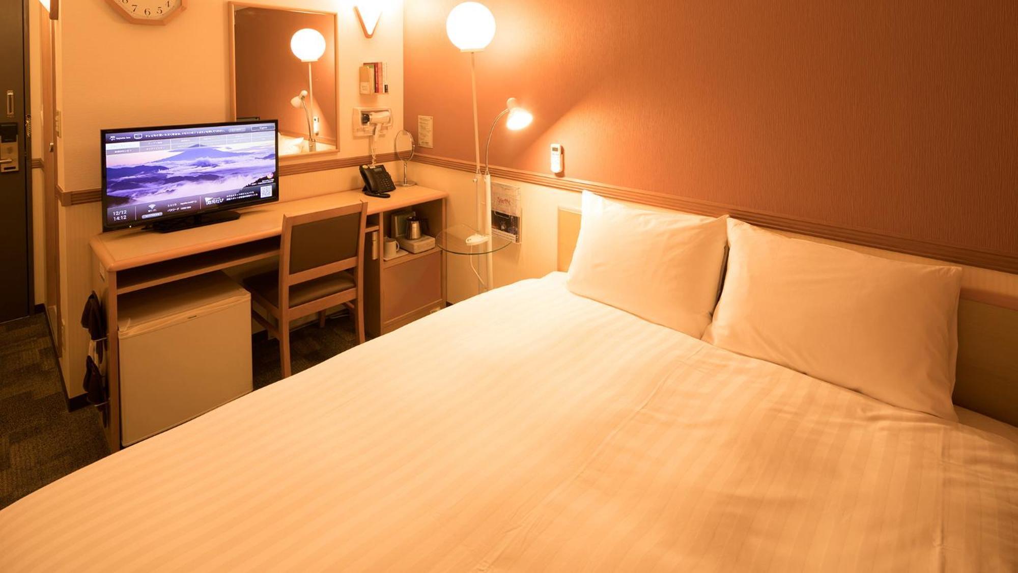 Toyoko Inn Higashi-Hiroshima Saijo Ekimae Rom bilde