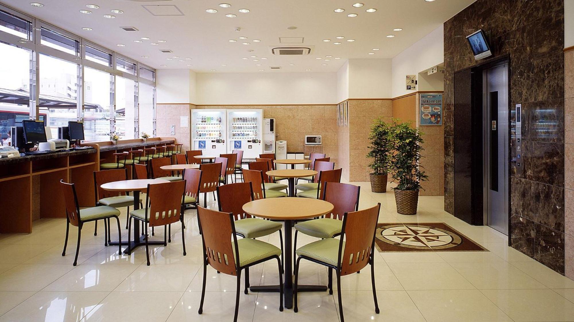 Toyoko Inn Higashi-Hiroshima Saijo Ekimae Eksteriør bilde